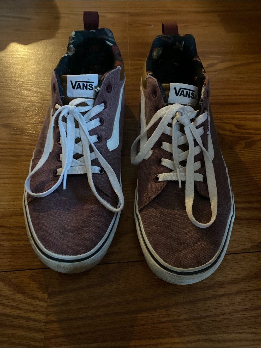 Vans Men's Maroon Canvas Low-Top Sneakers with White Accents